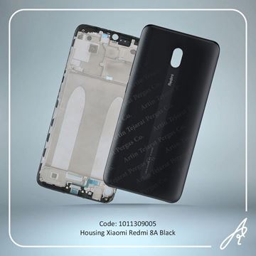 media.product.imagealternatetextformat